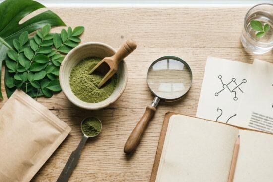 Kratom myths debunked: Separating fact from fiction about safety, effects and legality. Get science-backed answers to common misconceptions.